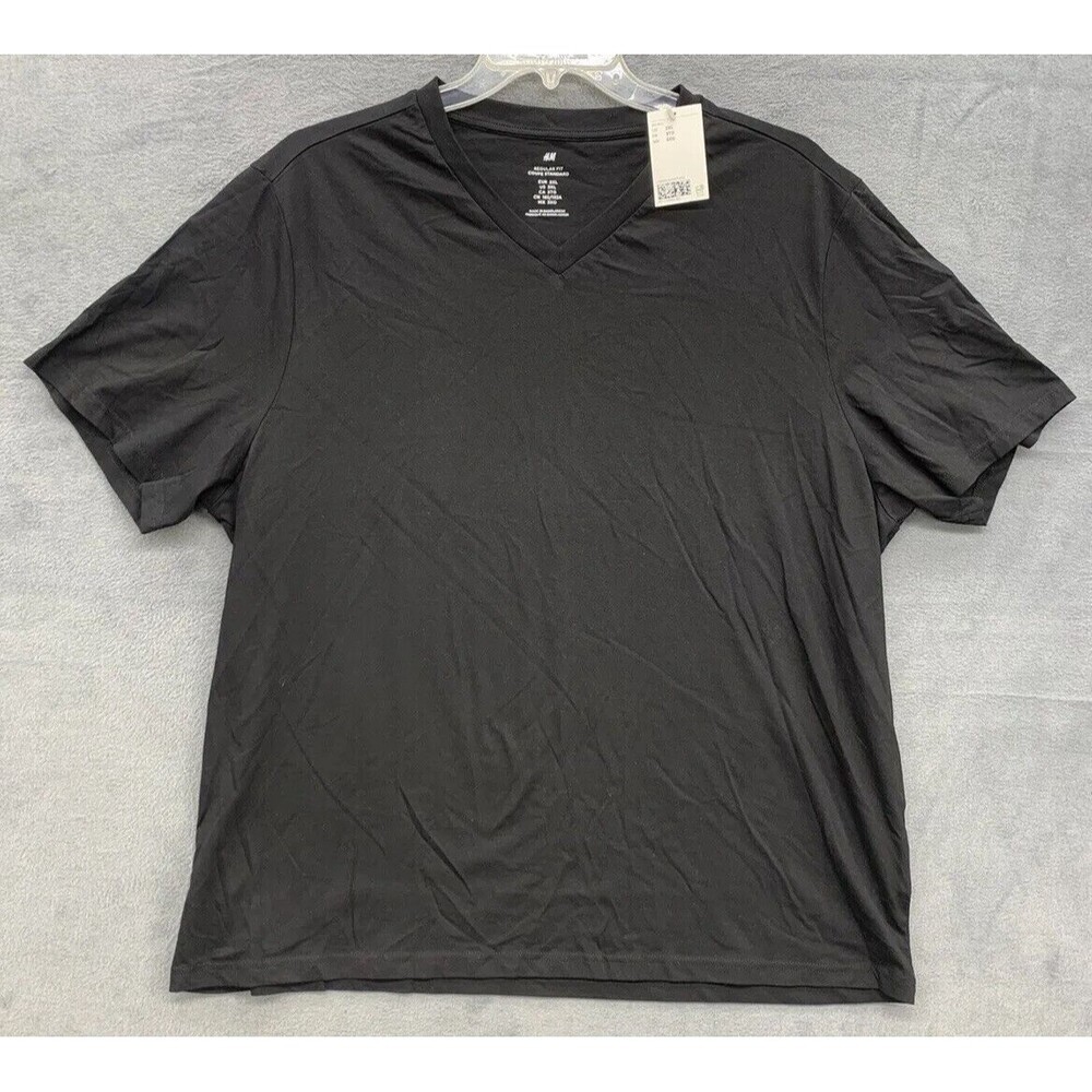 H&M T- Shirt Men's Size 3XL Black V Neck Short Sleeves Regular Fit Standard